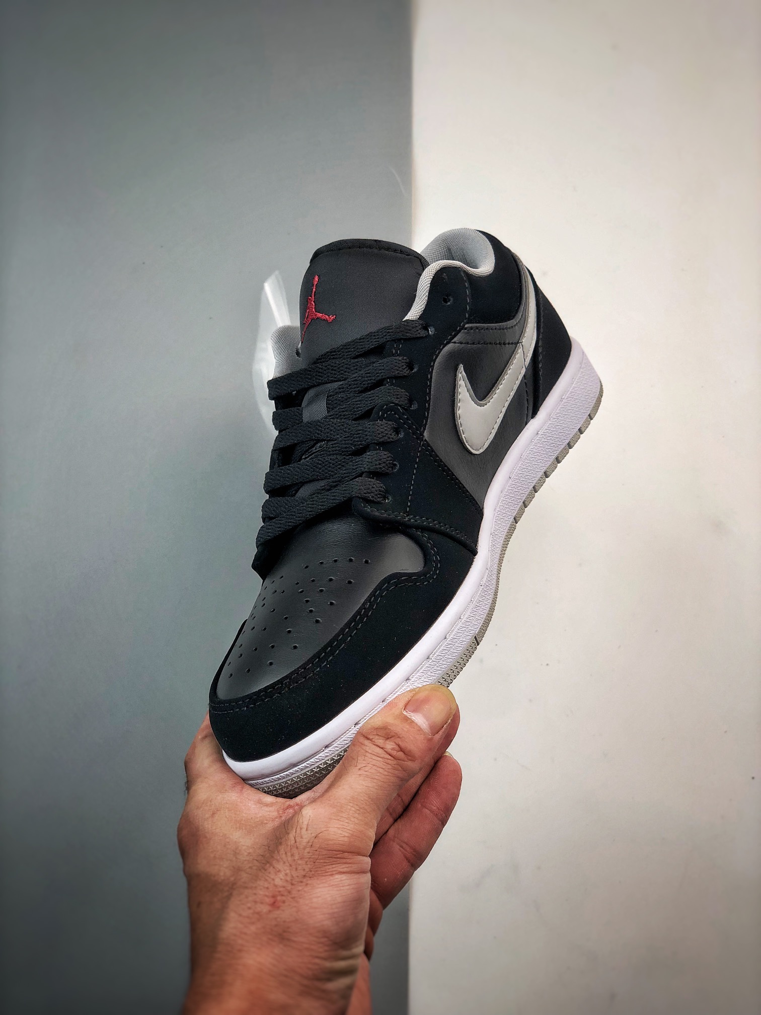 Jordan 1 Low Black Wolf Grey