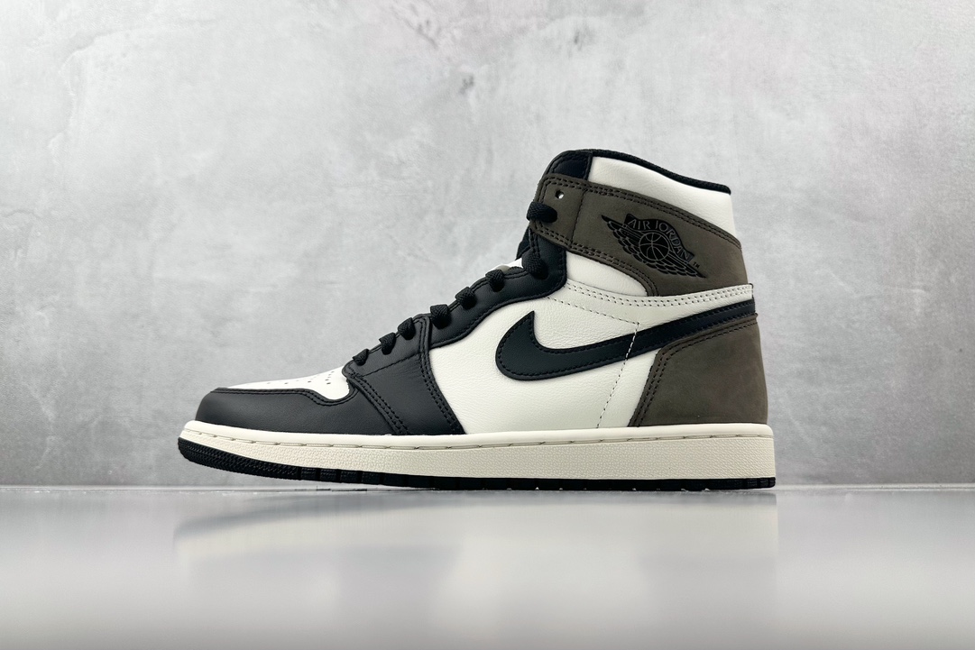 Jordan 1 Retro High Dark Mocha