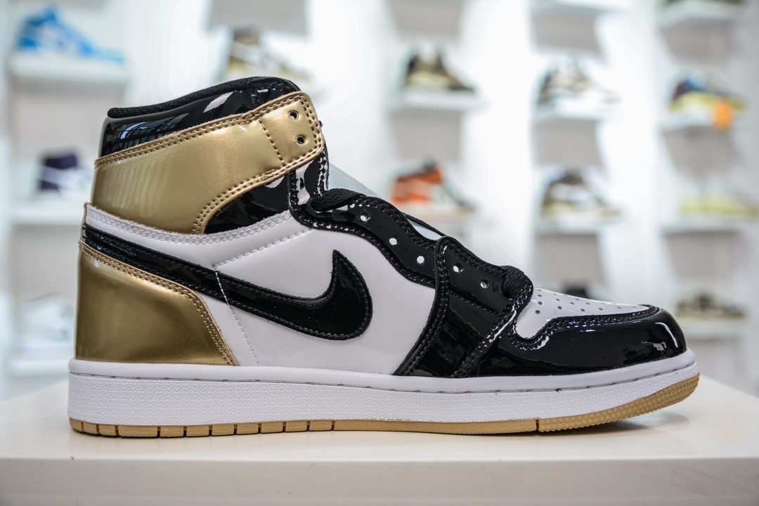 Air Jordan AJ1 ComplexCon Gold Top 3 