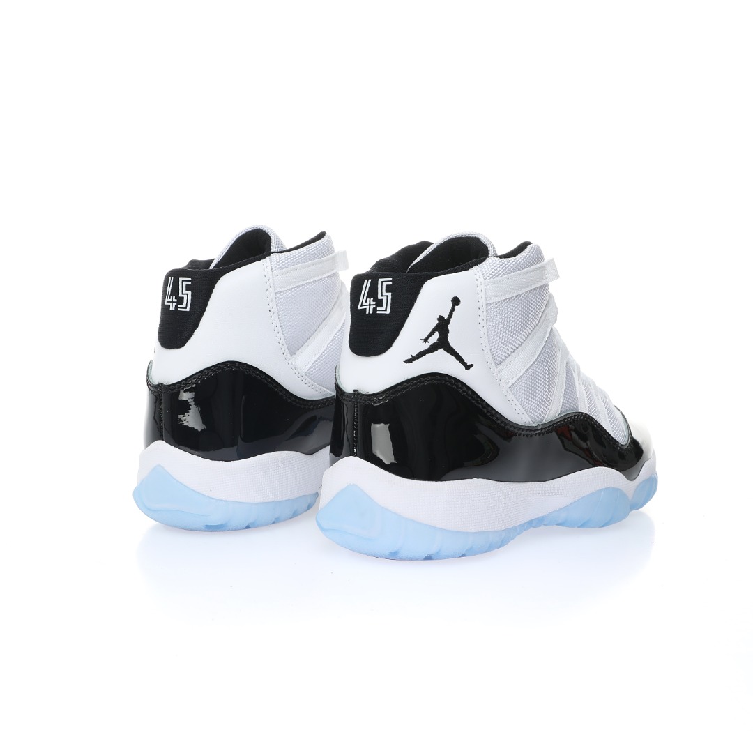 Jordan 11 Retro Concord (2018)