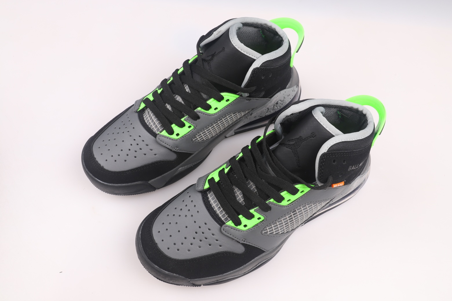 Jordan Mars 270 Electric Green