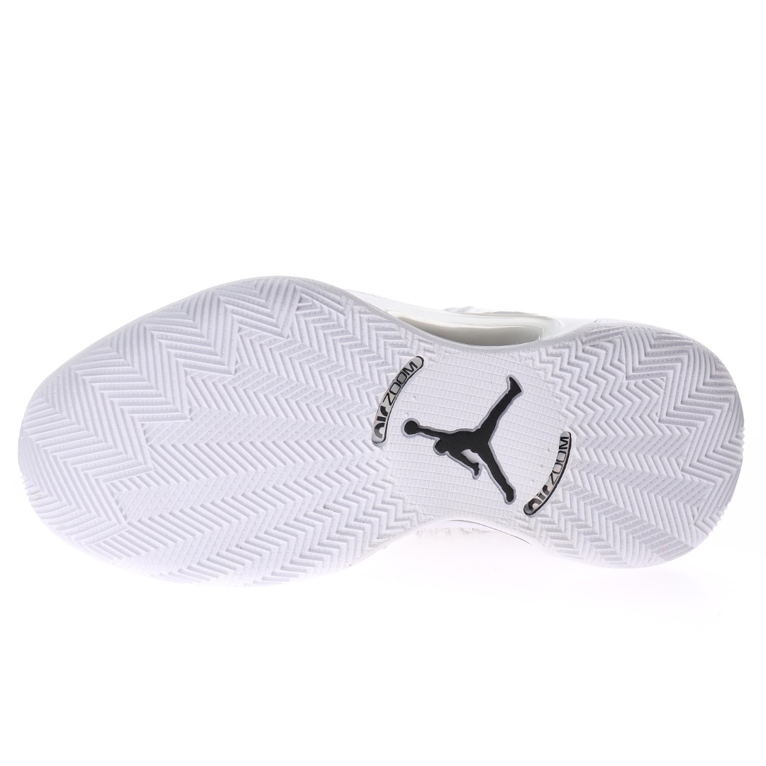 Jordan XXXV Low Metallic Silver