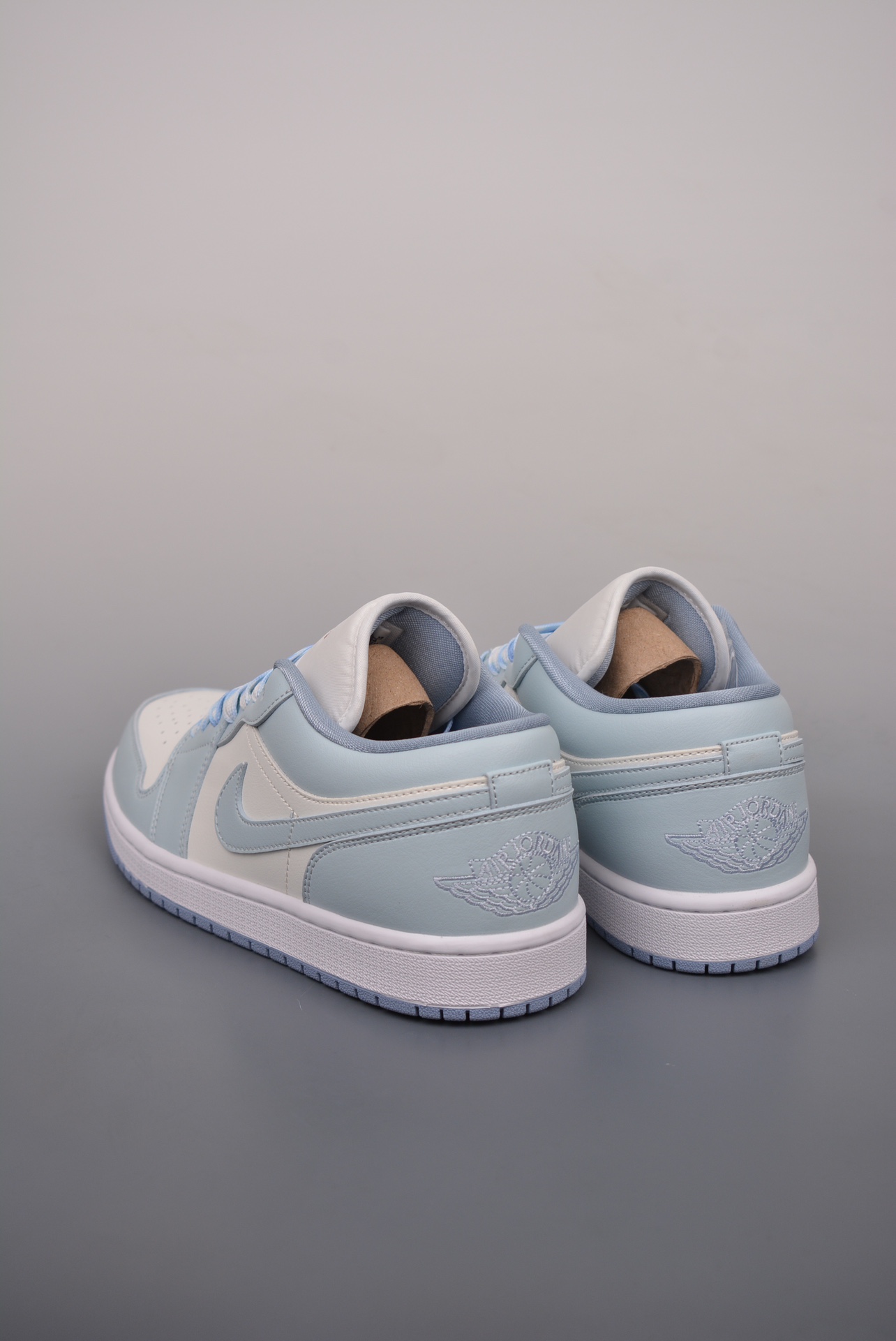 Air Jordan 1 Low White Ice Blue