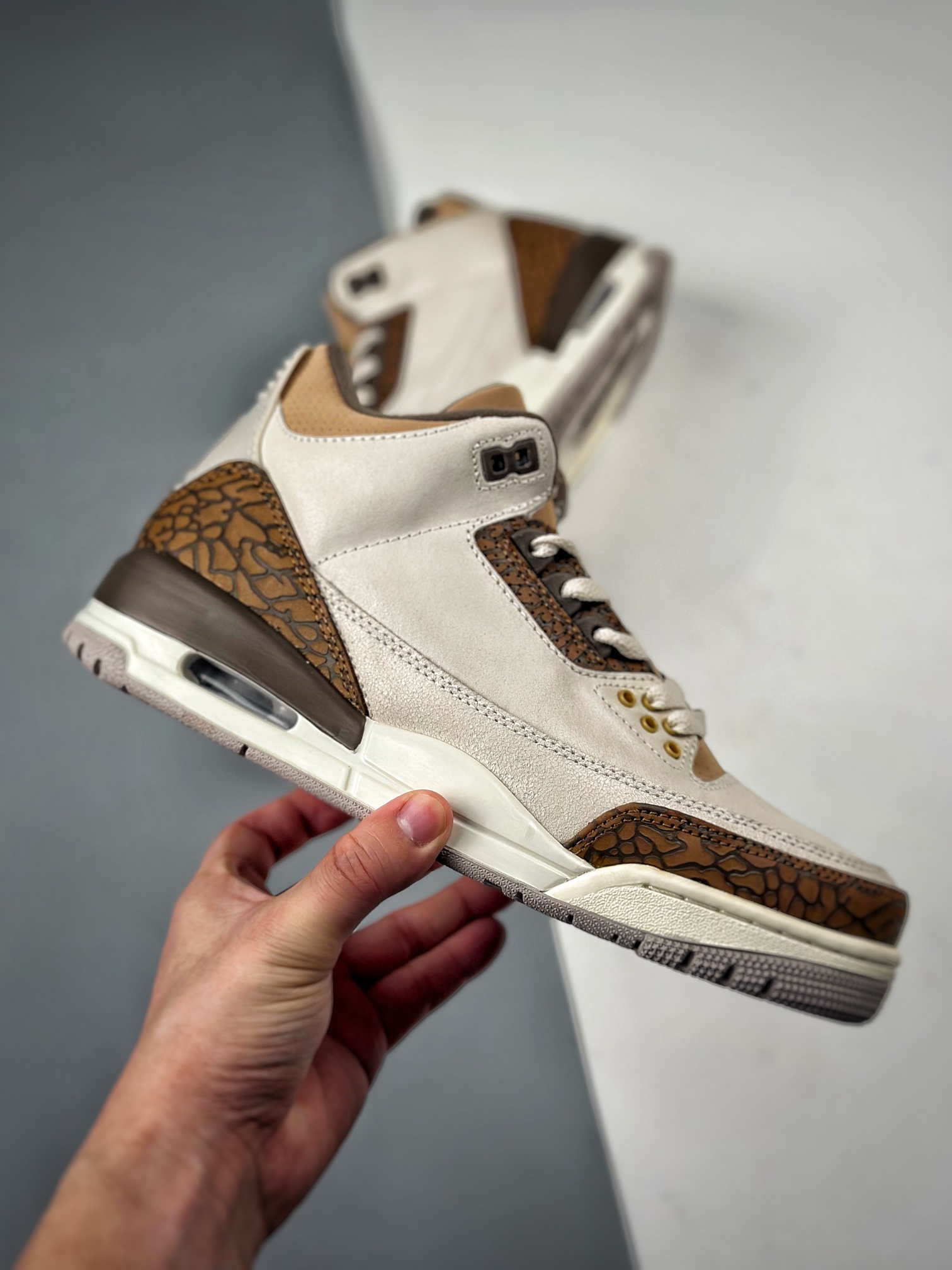 Jordan 3 Retro Palomino