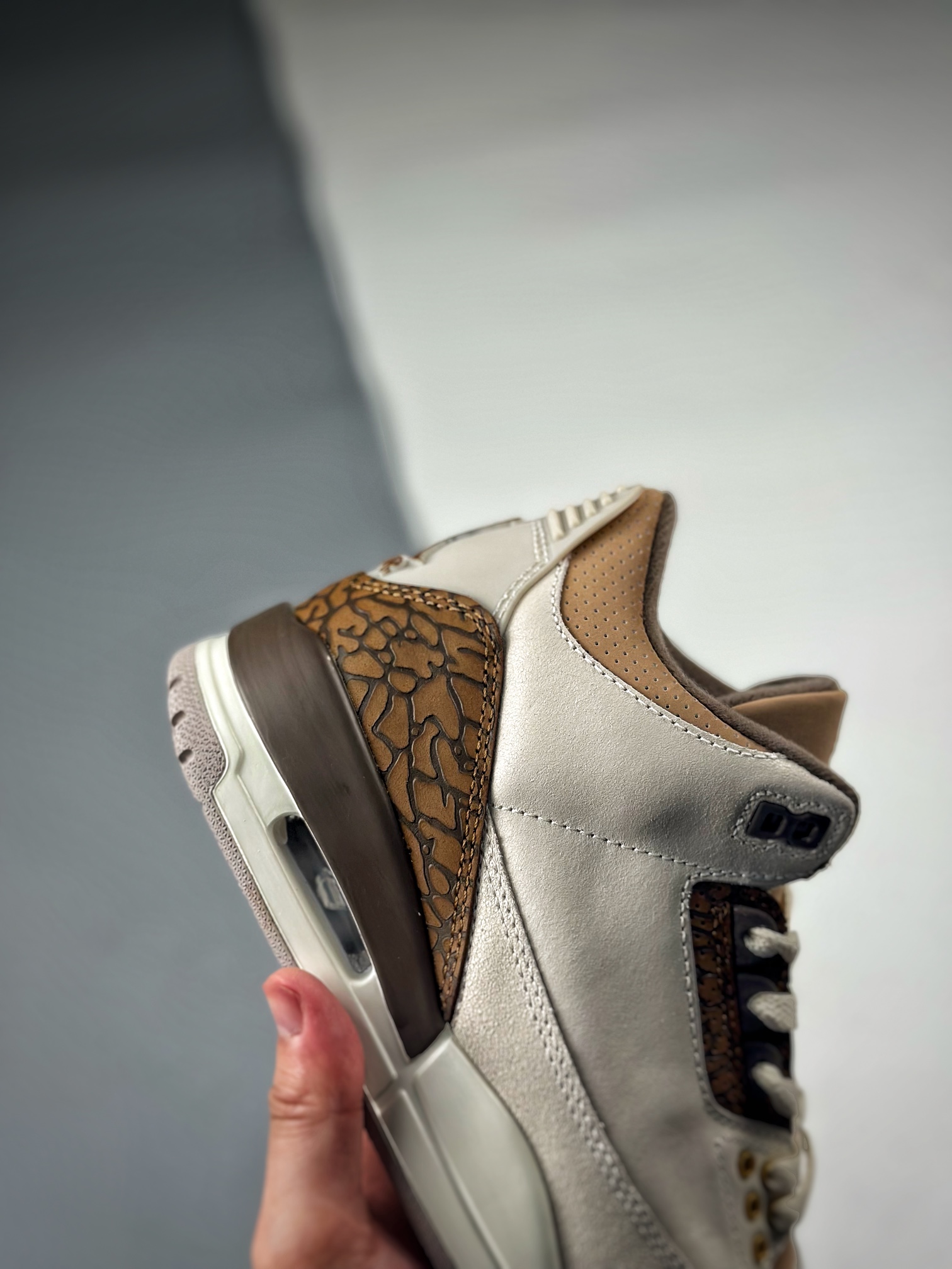 Jordan 3 Retro Palomino