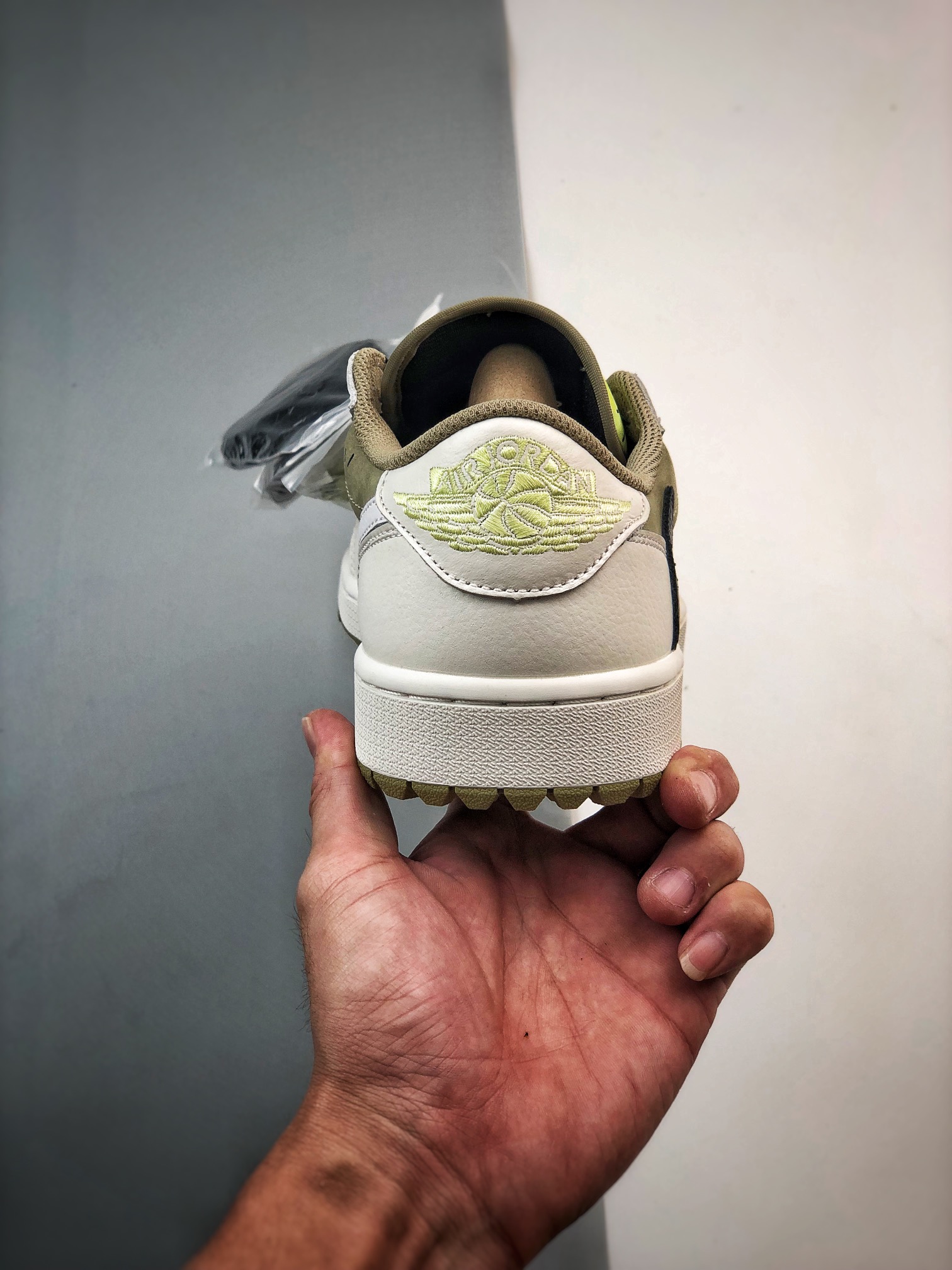 Jordan 1 Retro Low Golf Travis Scott Neutral Olive