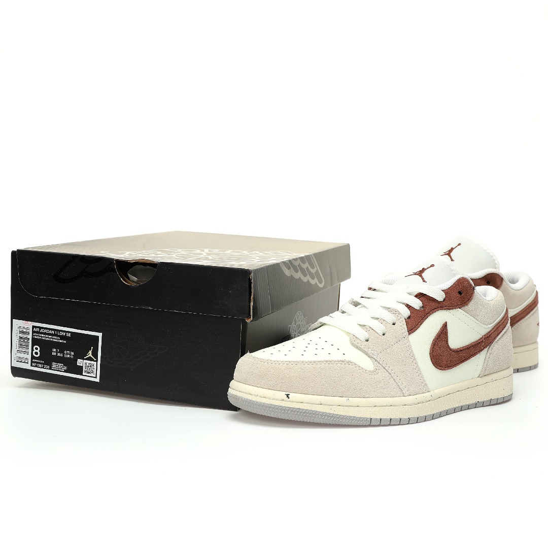 Jordan 1 Low SE Legend Light Brown