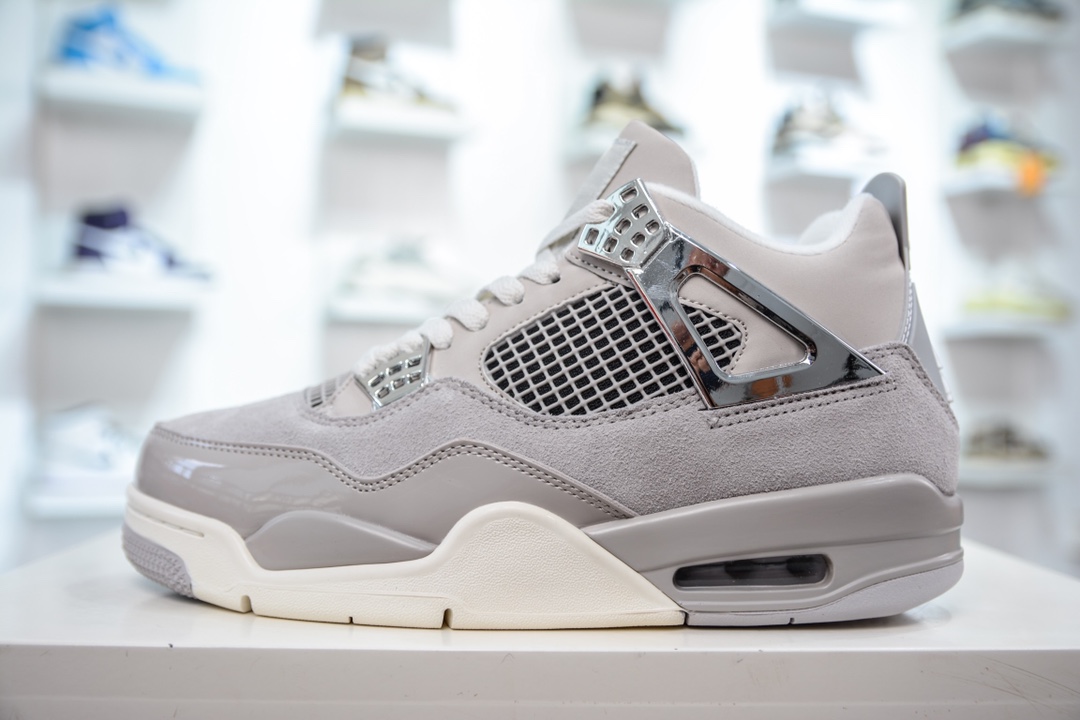 Jordan 4 Retro Frozen Moments (Women's)