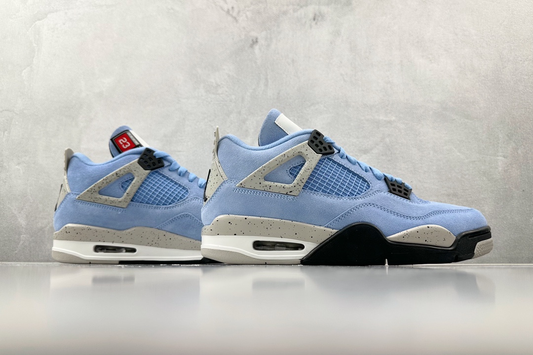 Jordan 4 Retro University Blue