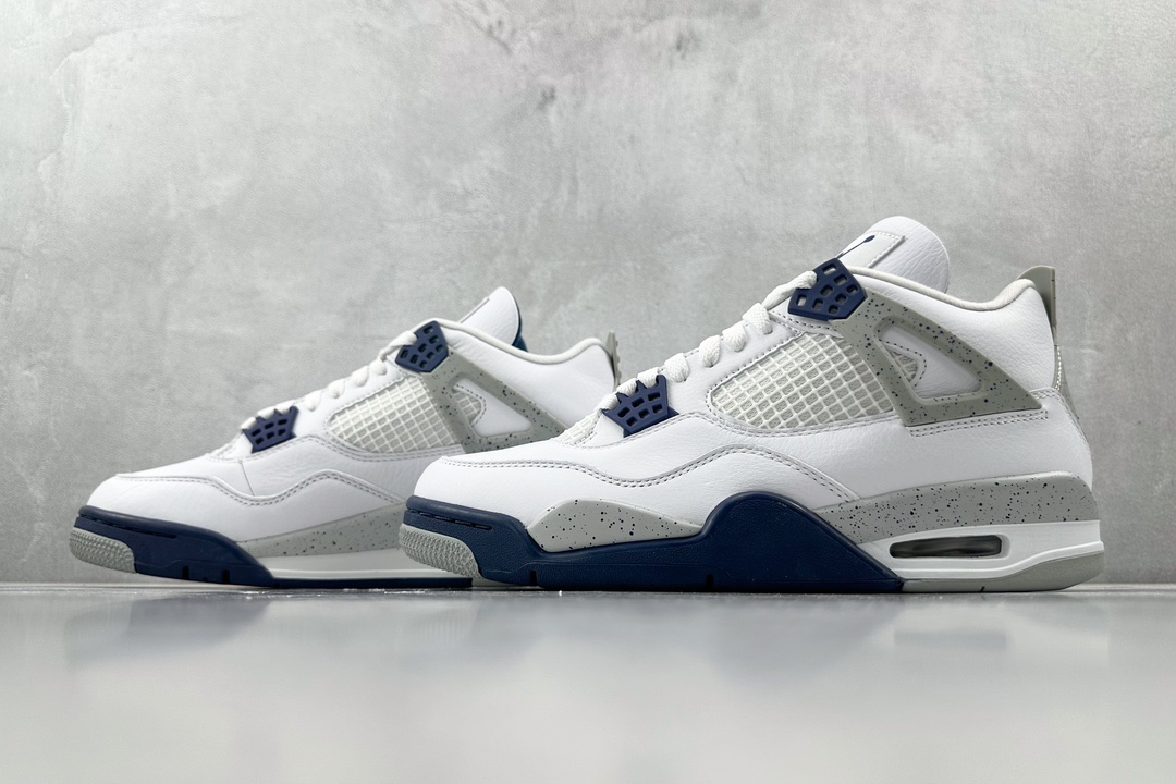 Jordan 4 Retro Midnight Navy