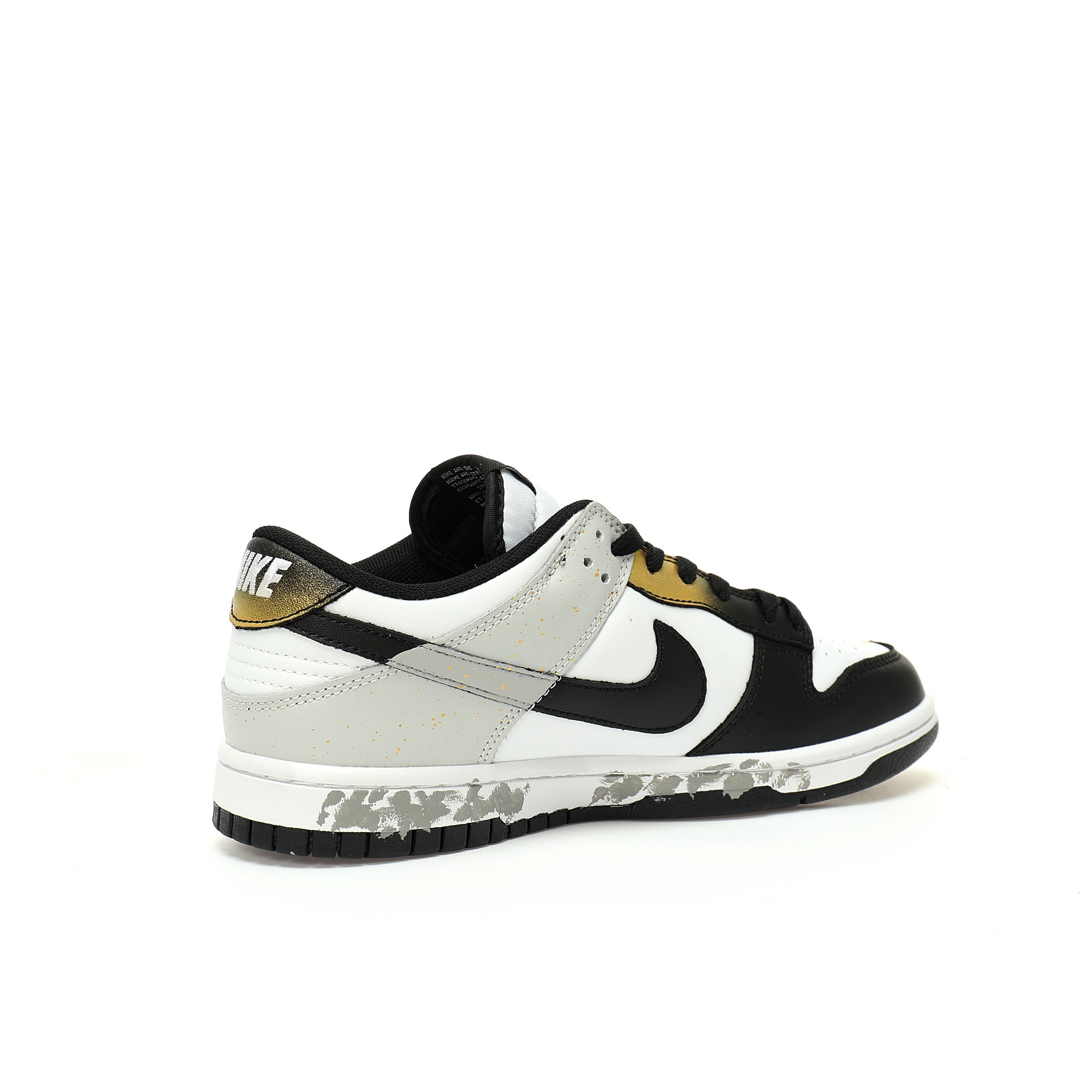 Nike SB Dunk Low"Black Myth: Wu kong"