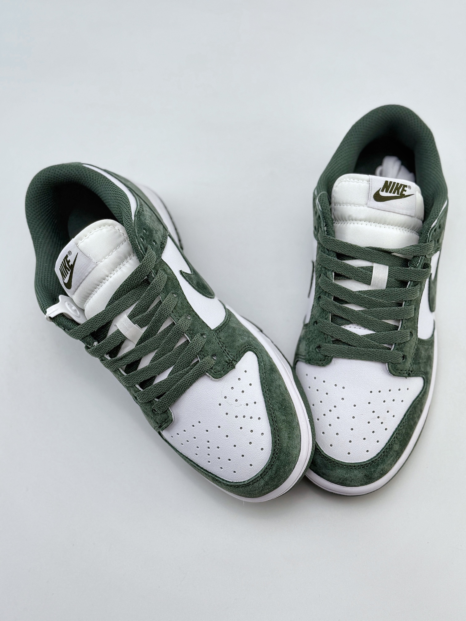 Nike Dunk Low Next Nature Viintage Green