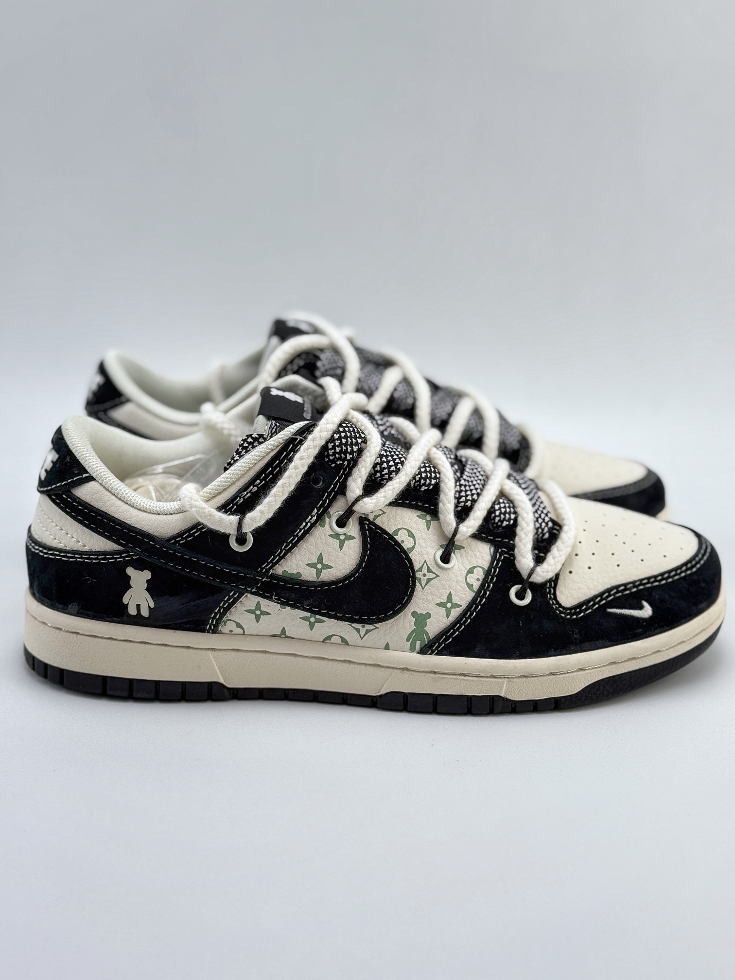 Nike SB Dunk Low x Louis Vuitton x Bearbrick 