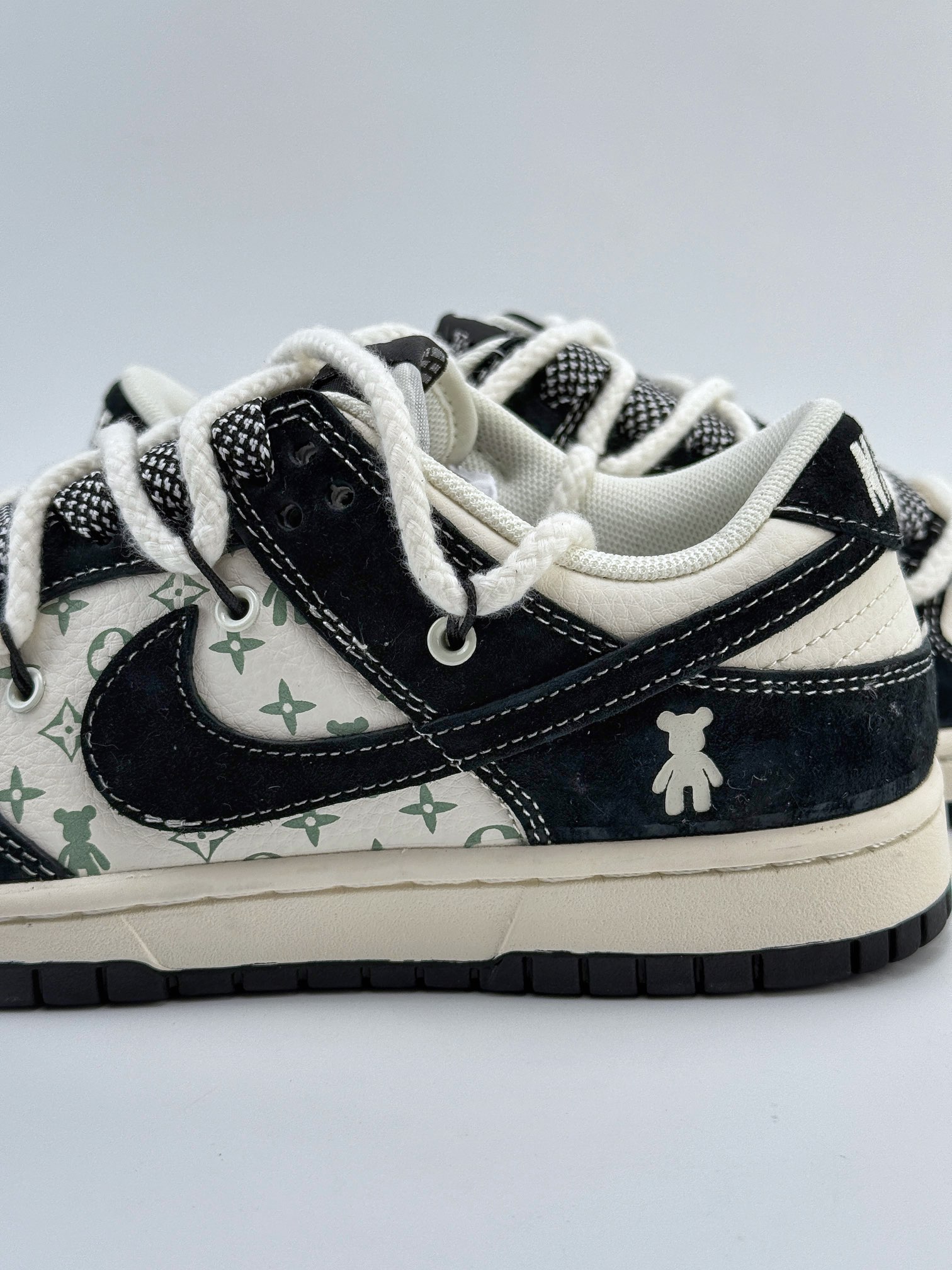 Nike SB Dunk Low x Louis Vuitton x Bearbrick 