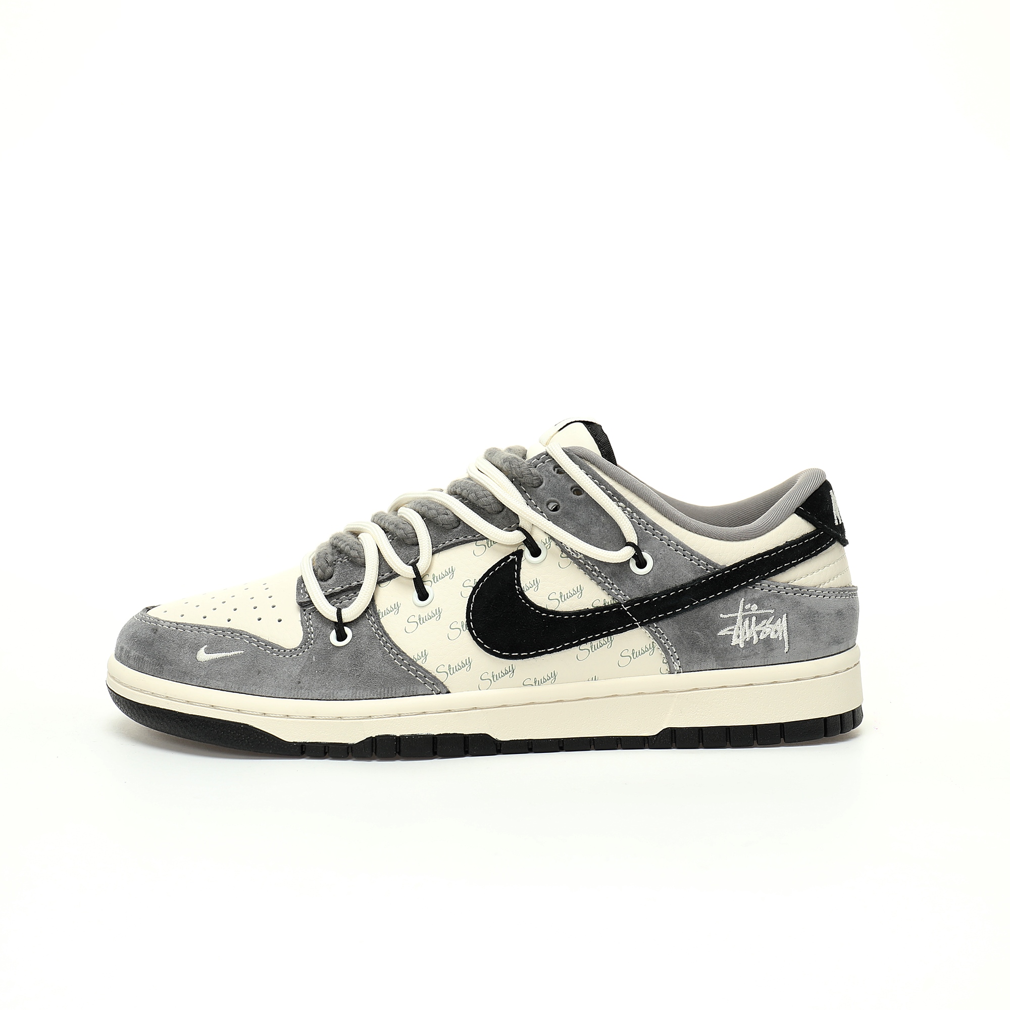 Nike By You SB Dunk Low Retro SP x Stussy