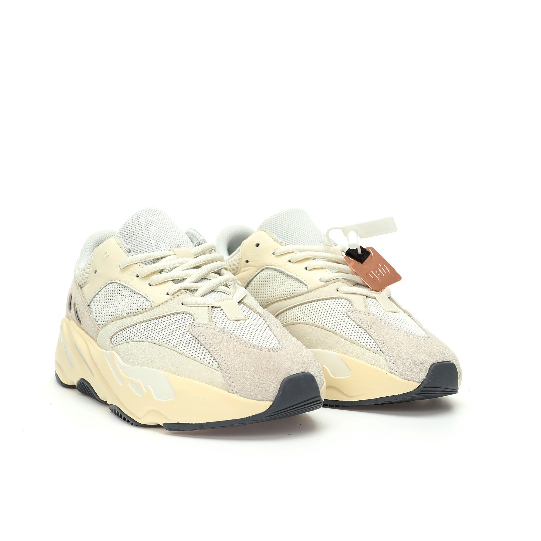 adidas Yeezy Boost 700 Analog