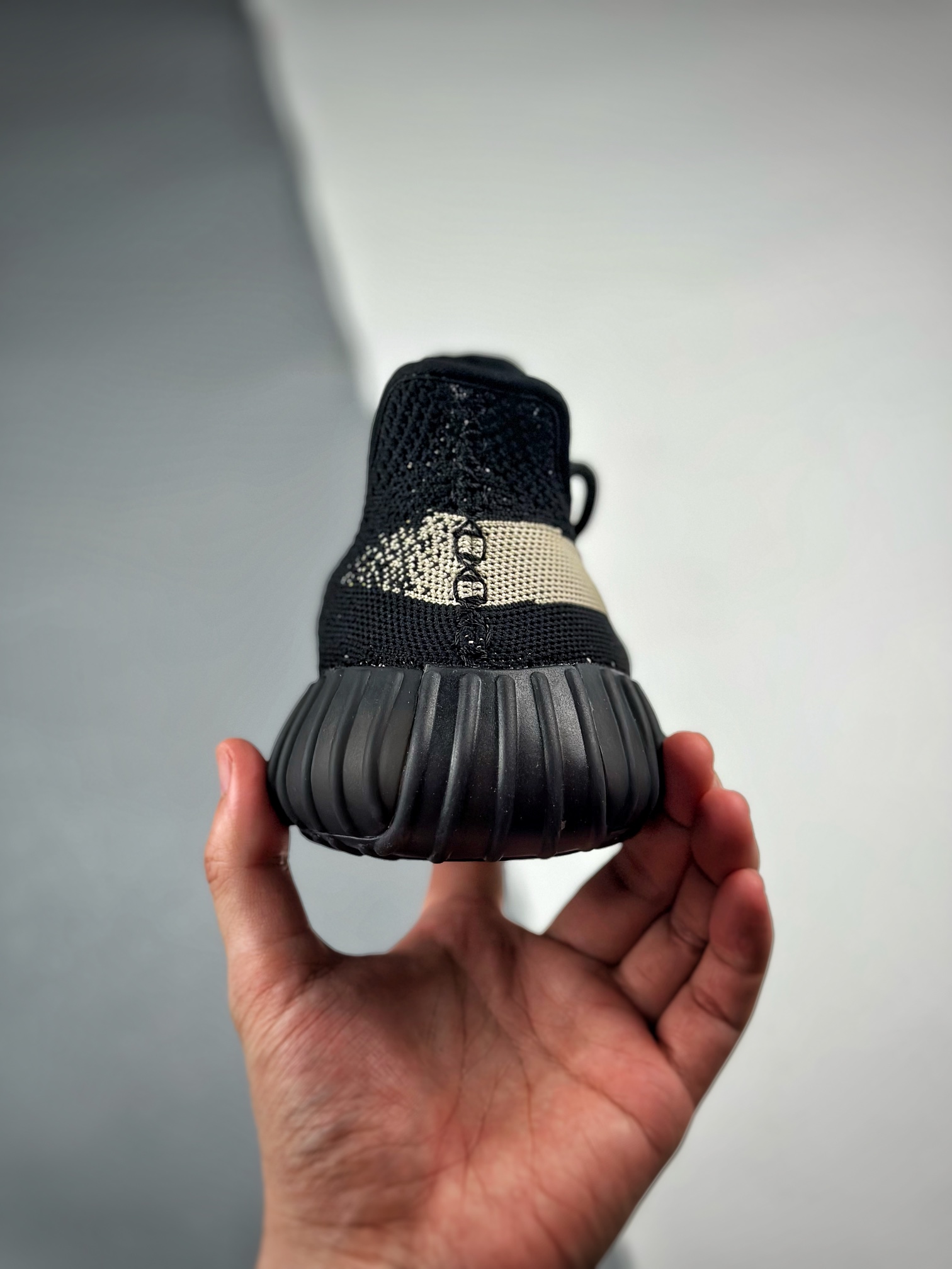 adidas Yeezy Boost 350 V2 Core Black White