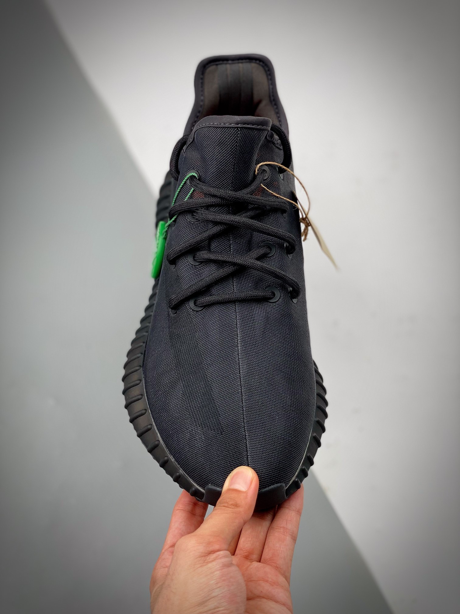 adidas Yeezy Boost 350 V2 Mono Cinder