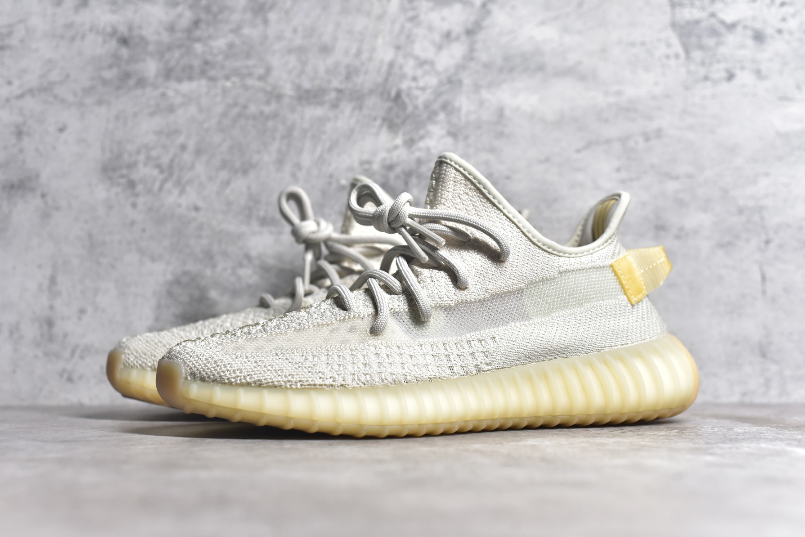 adidas Yeezy Boost 350 V2 Light