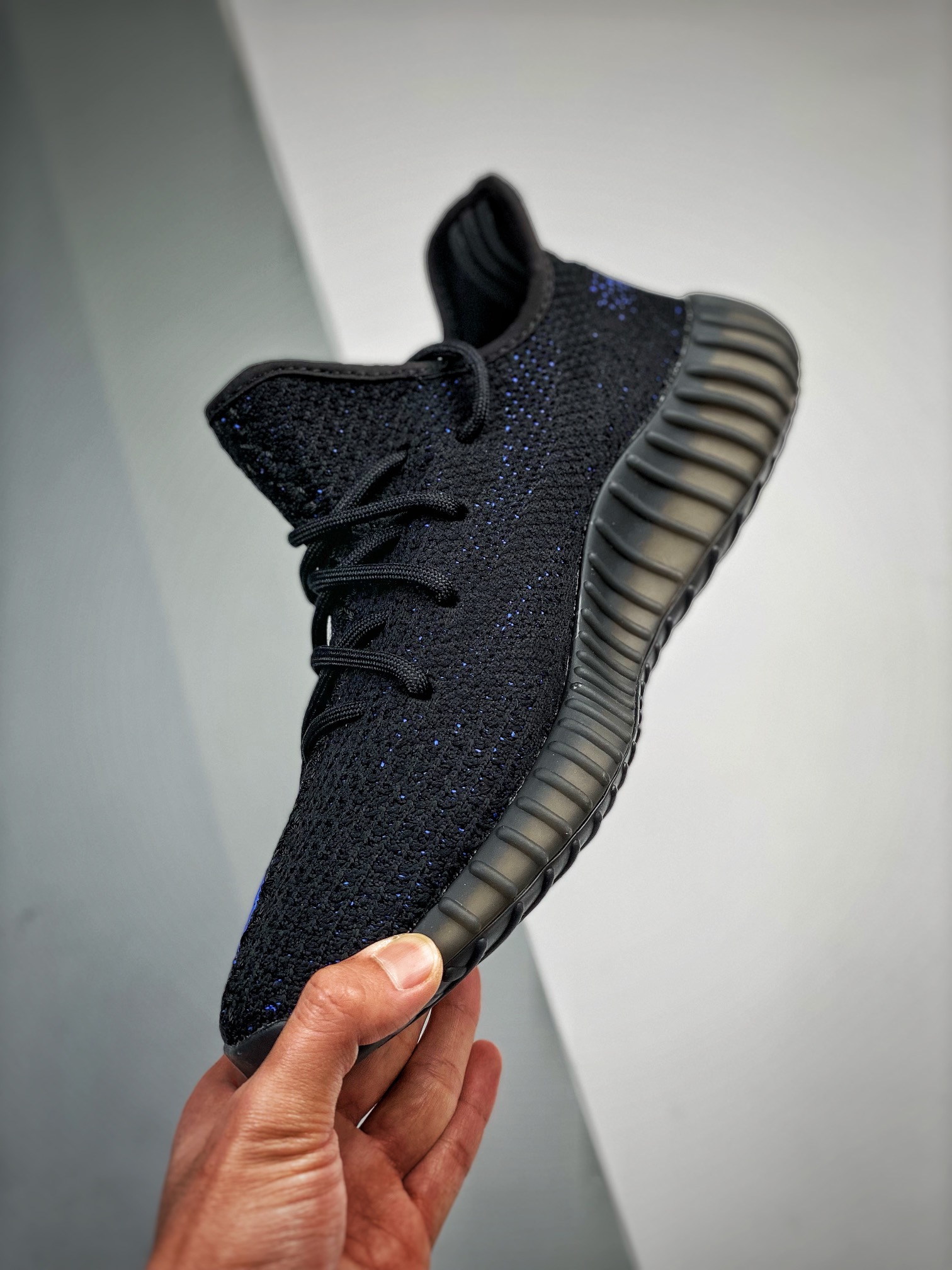 adidas Yeezy Boost 350 V2 Dazzling Blue