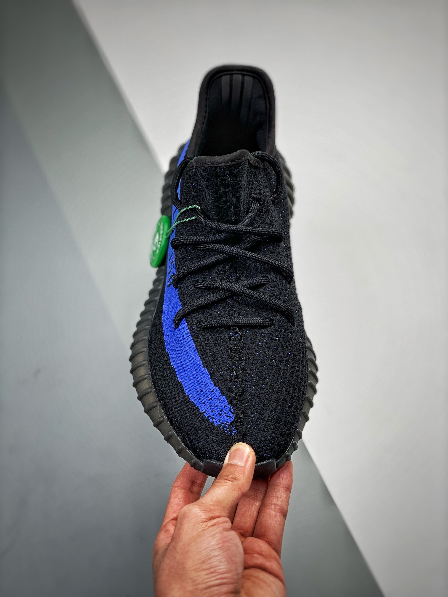 adidas Yeezy Boost 350 V2 Dazzling Blue