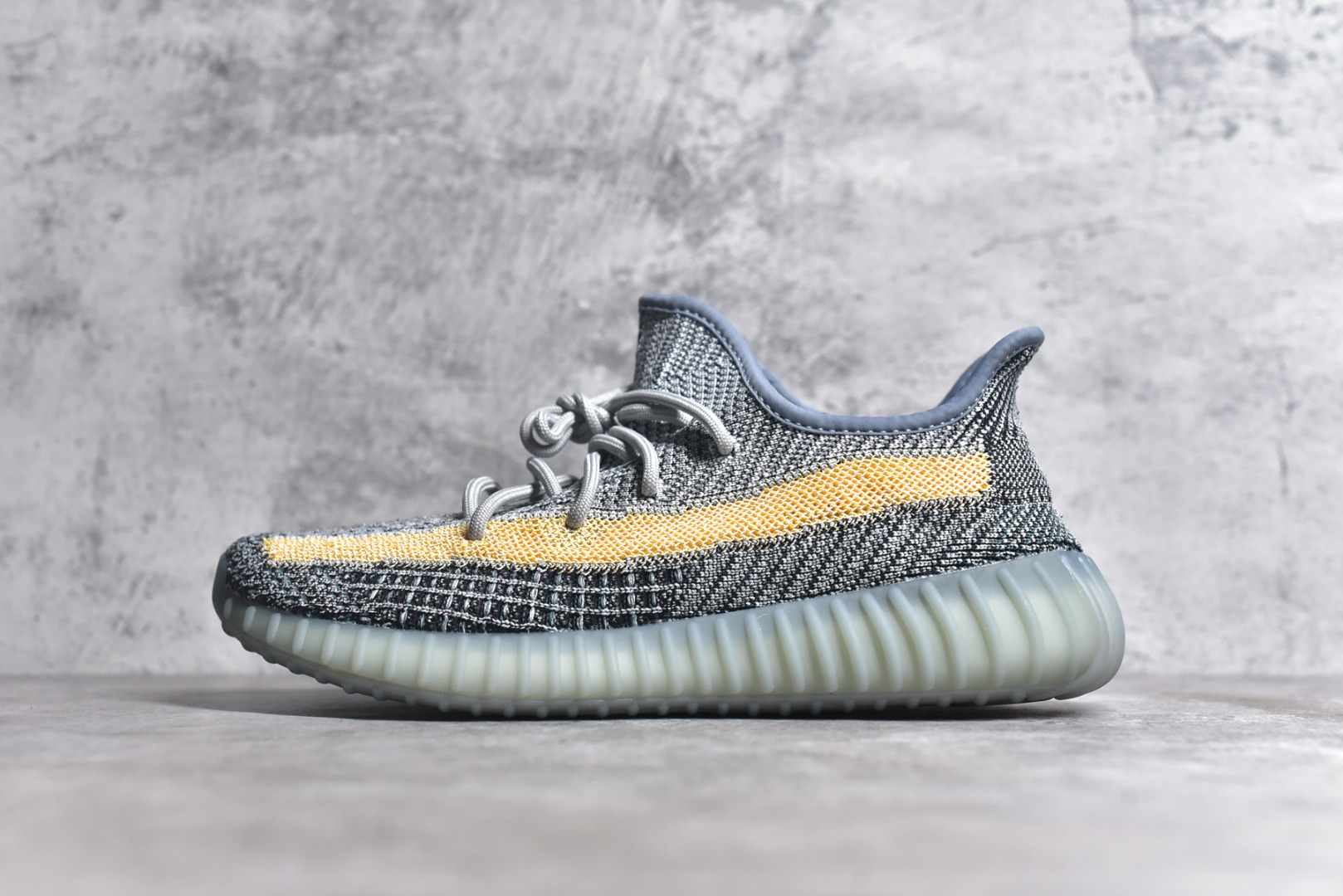 adidas Yeezy Boost 350 V2 Ash Blue