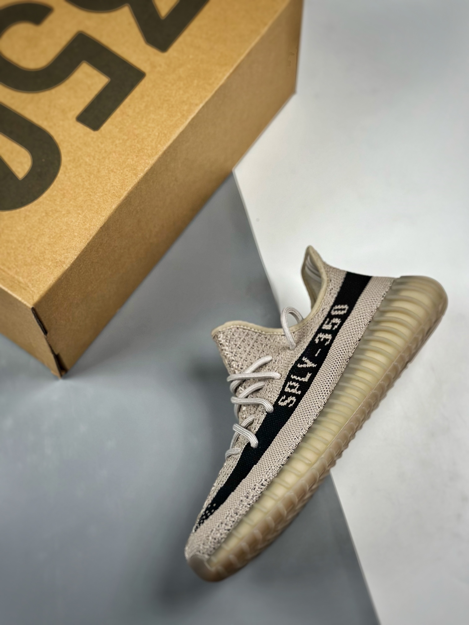 adidas Yeezy Boost 350 V2 Slate