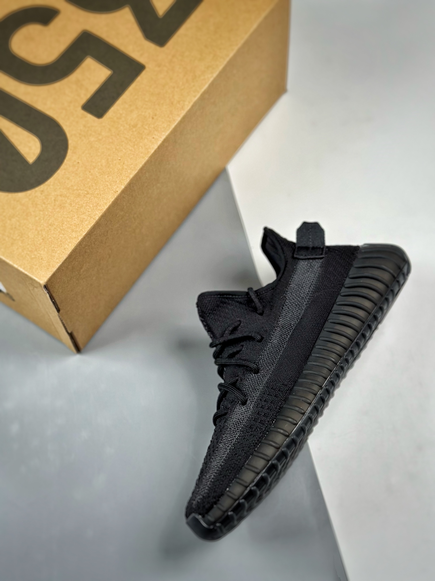 adidas Yeezy Boost 350 V2 Onyx