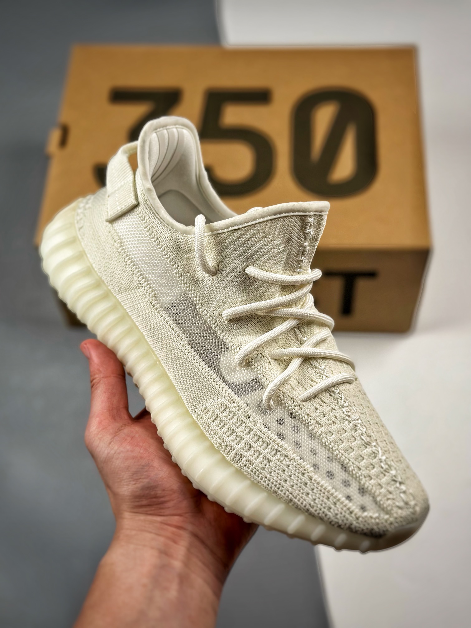 adidas Yeezy Boost 350 V2 Bone