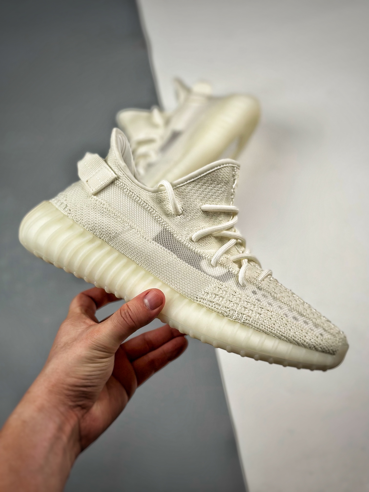 adidas Yeezy Boost 350 V2 Bone