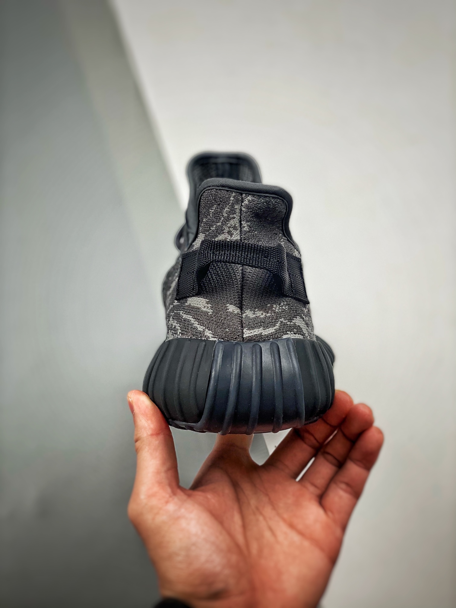 adidas Yeezy Boost 350 V2 MX Dark Salt